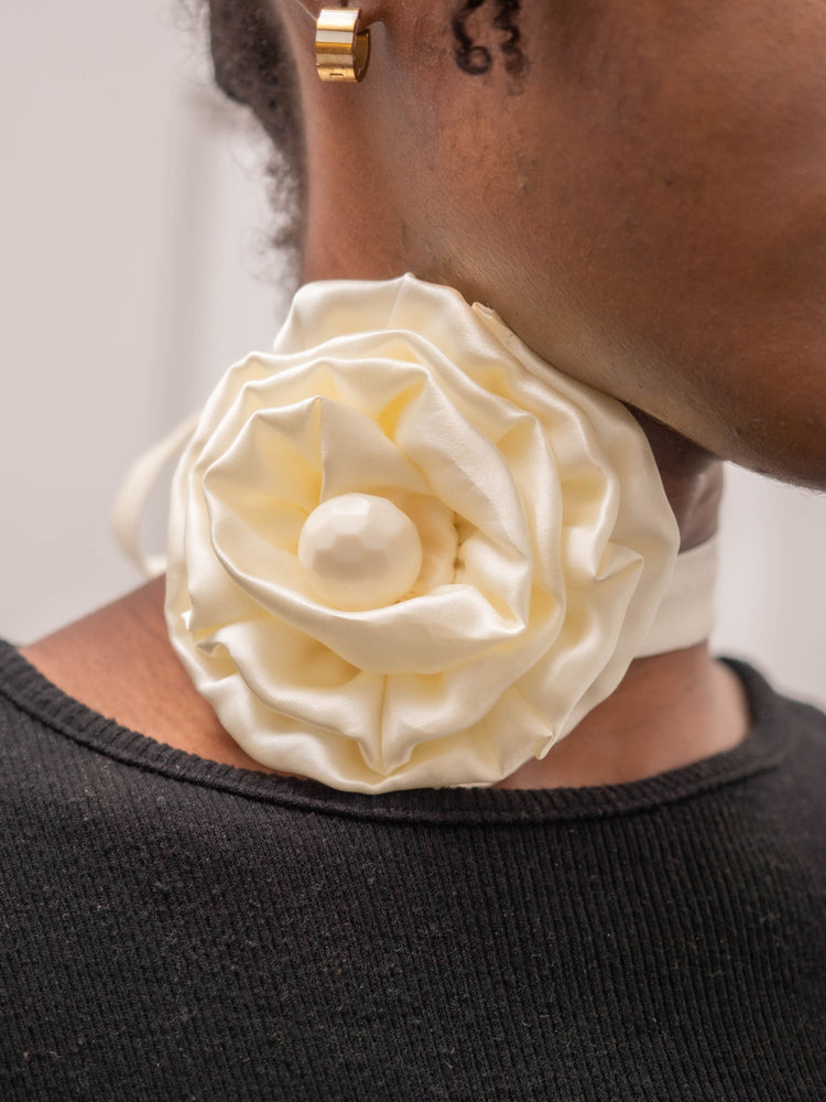 Edirin Silk Fabric Rosette, 4 Colours | NEW