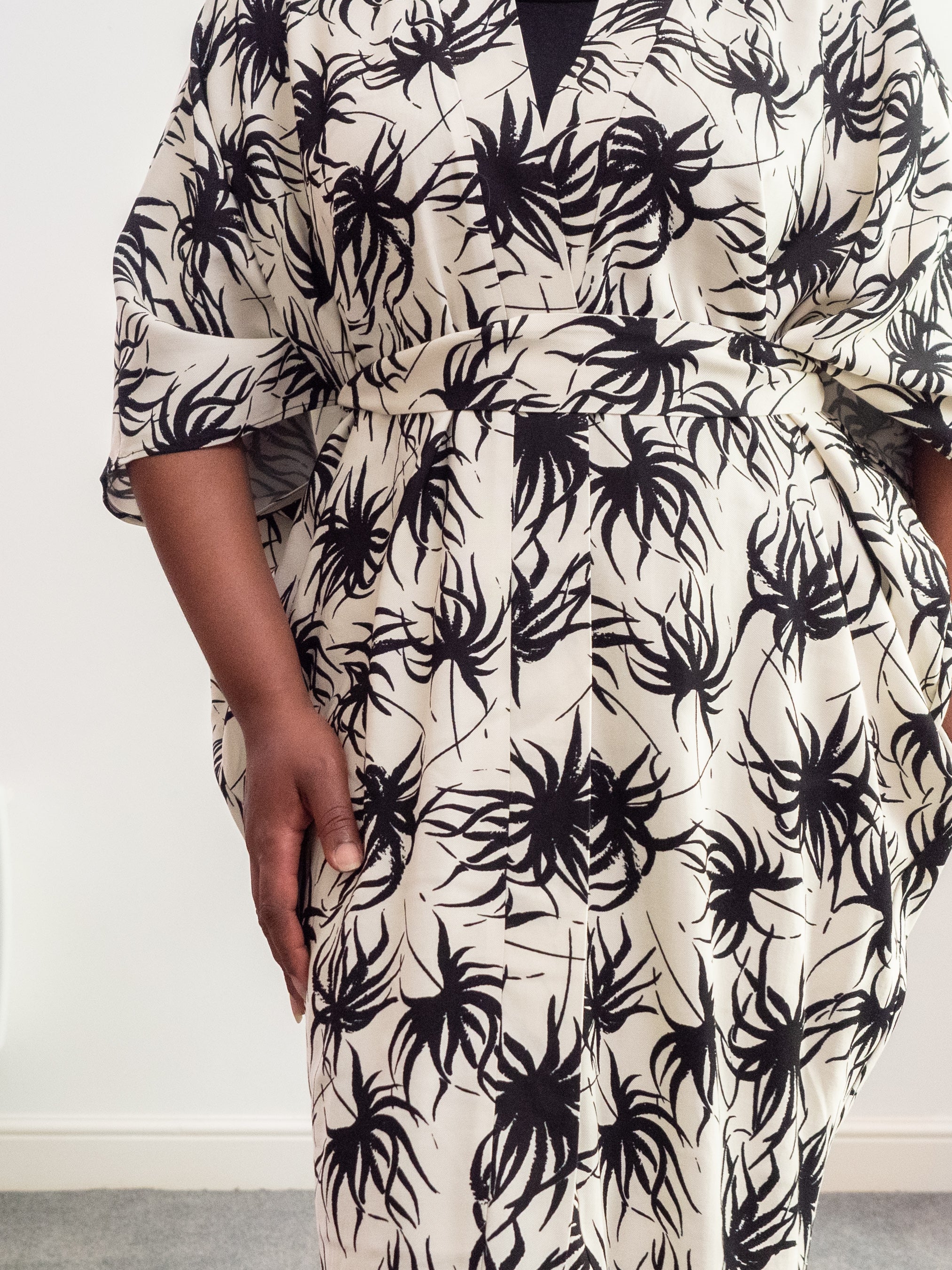 Atare Robe in Monochrome – Kim Dave